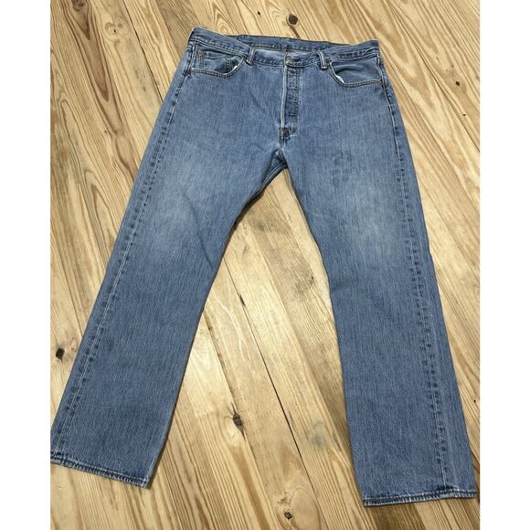 Levi's 501 Men's Button-Fly Jeans, 38x30 - Picture 1 of 5